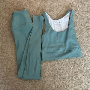 Year of Ours x Barry’s workout set